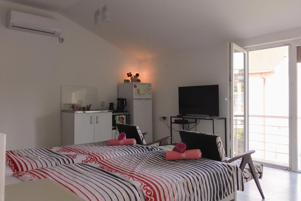 גבגלייה Magnolia Apartments מראה חיצוני תמונה