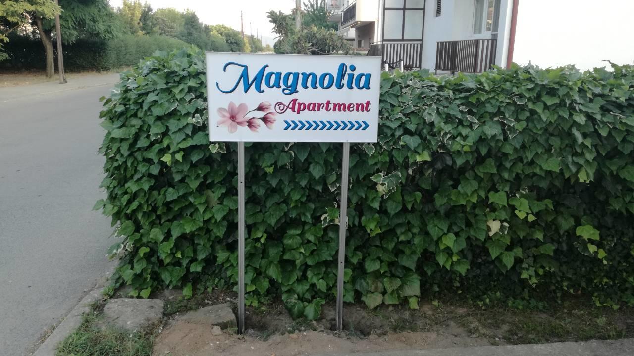 גבגלייה Magnolia Apartments מראה חיצוני תמונה